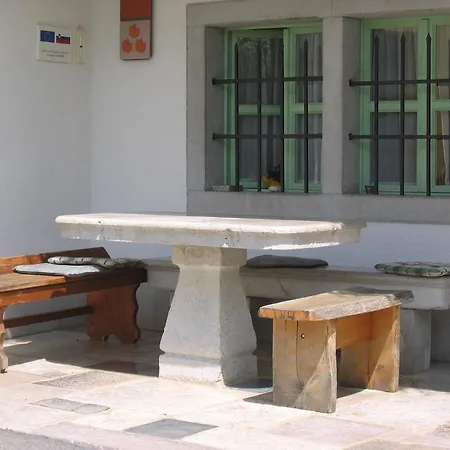 مزرعة للإقامة Tourist Farm Petelin-durcik Pliskovica